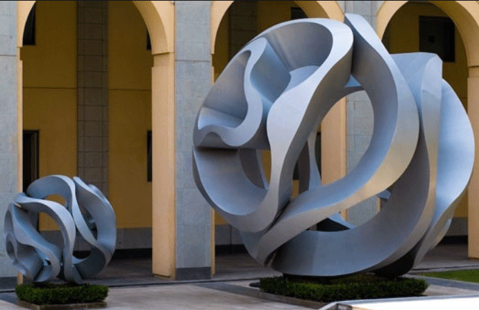 ���е���ˇ�g�Č������c��֪������