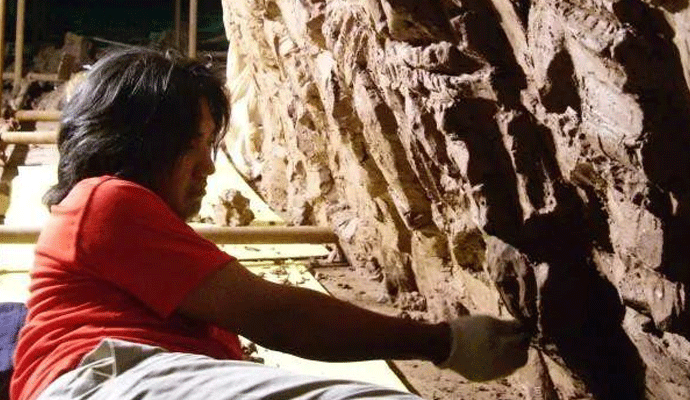 �߿�֮�H�����fһλ�߿���6�εĵ��ܼң������������t���������Ї����g�^��������